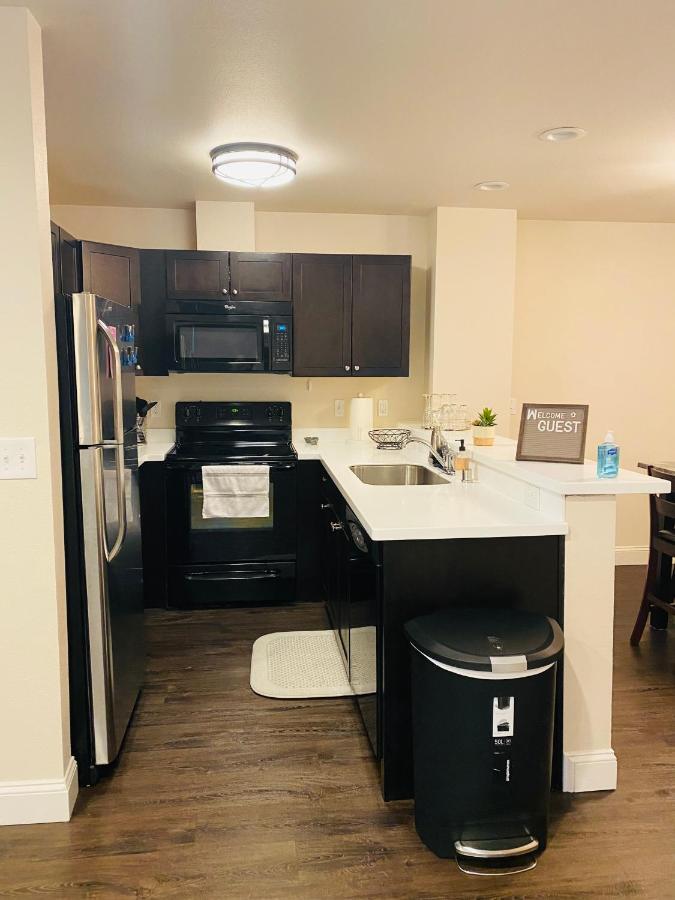 Beautiful 2 Bedroom 1 Bath Apartment With Private Garage Anchorage Exterior foto